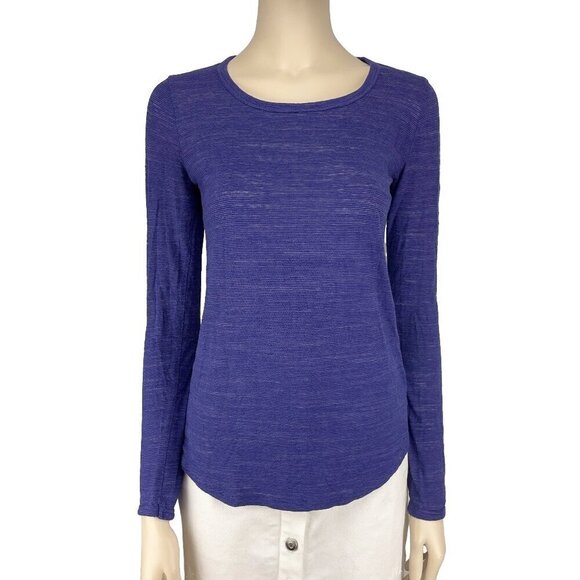 GAP Athleisure Long Sleeve Blue Purple Slightly translucide Tee Casual sz Small - Picture 1 of 7